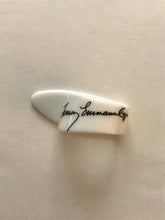 Load image into Gallery viewer, Tommy Emmanuel Signature Picks
